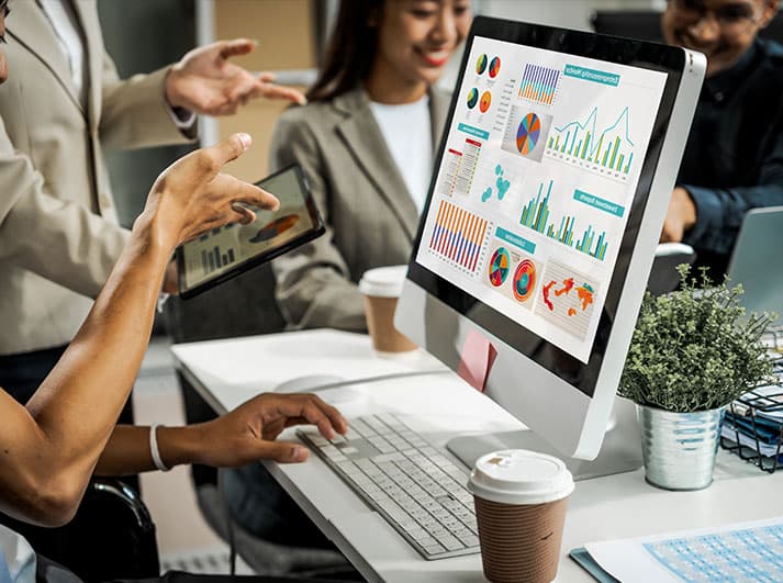 Jak najímat první zaměstnance